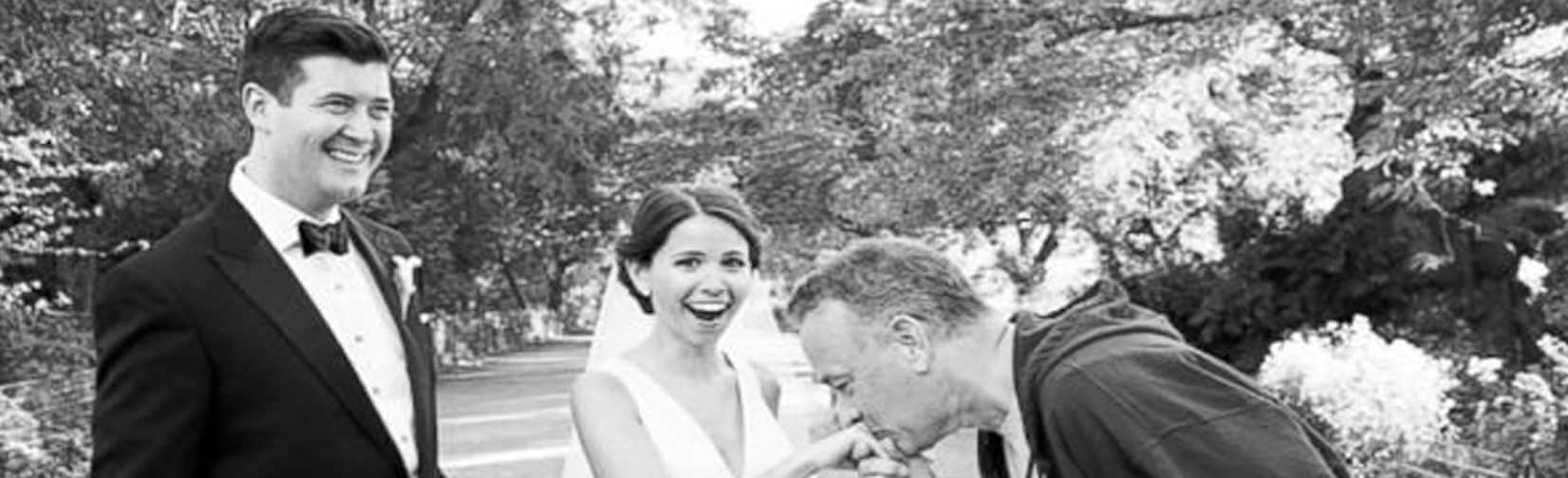 Tom Hanks Crashes Newly-weds' Photo Shoot 